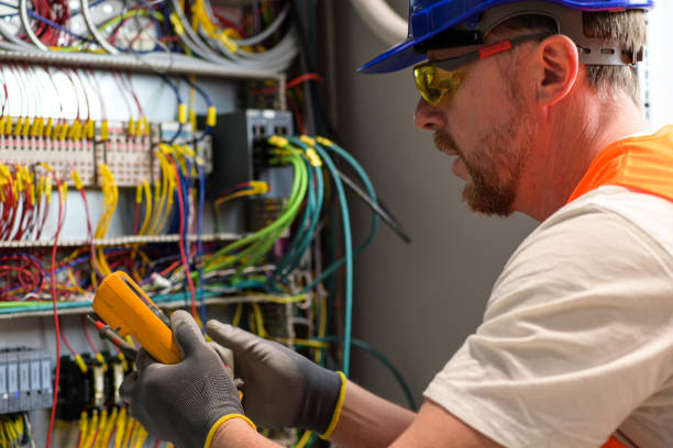 Best Affordable Electrician  in Edgewood, FL